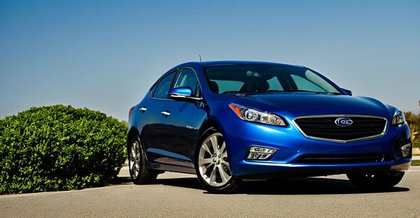 Aaa car insurance vs. geico: which one is right for you?